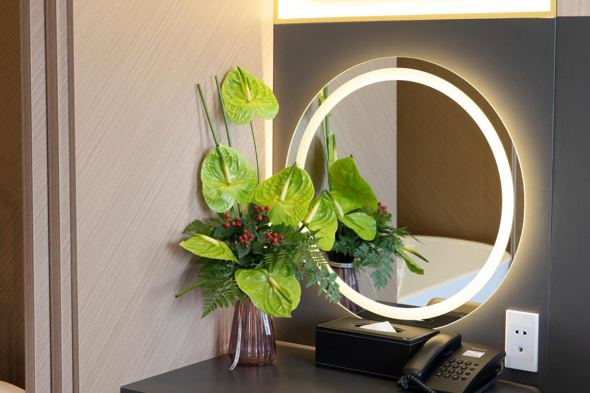 Viet Lotus Saigon Hotel Ho Chi Minh City Bagian luar foto