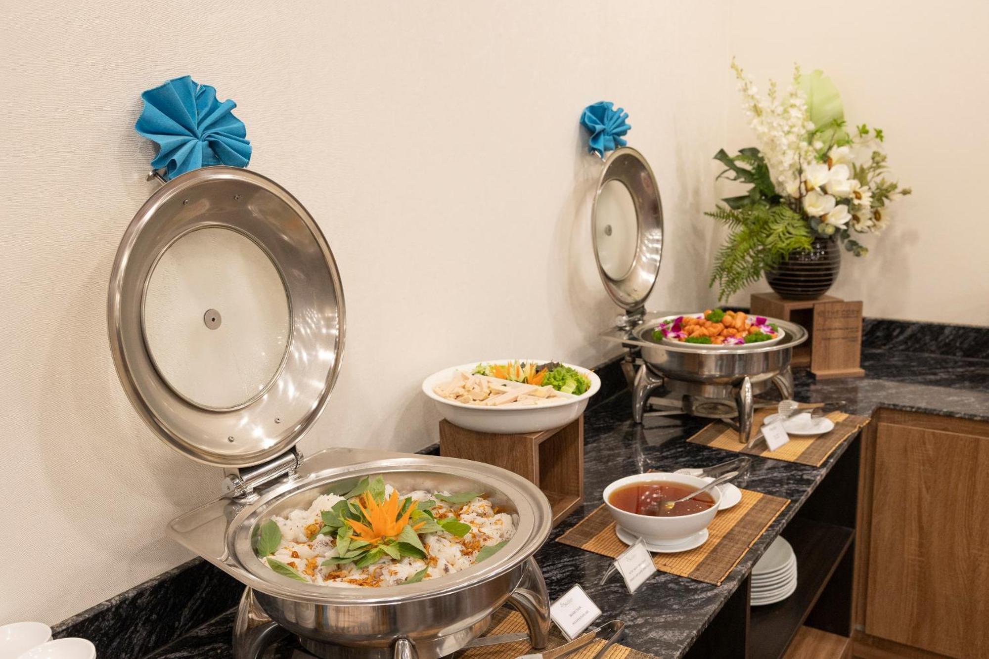 Viet Lotus Saigon Hotel Ho Chi Minh City Bagian luar foto