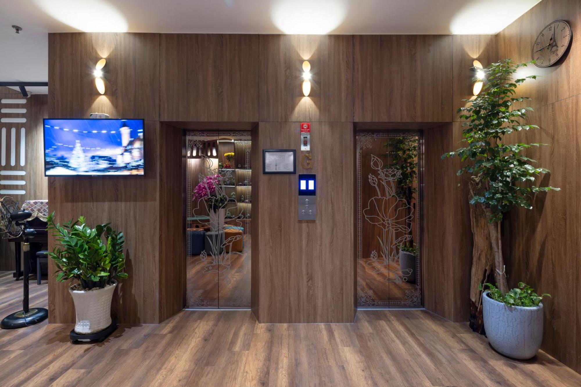 Viet Lotus Saigon Hotel Ho Chi Minh City Bagian luar foto